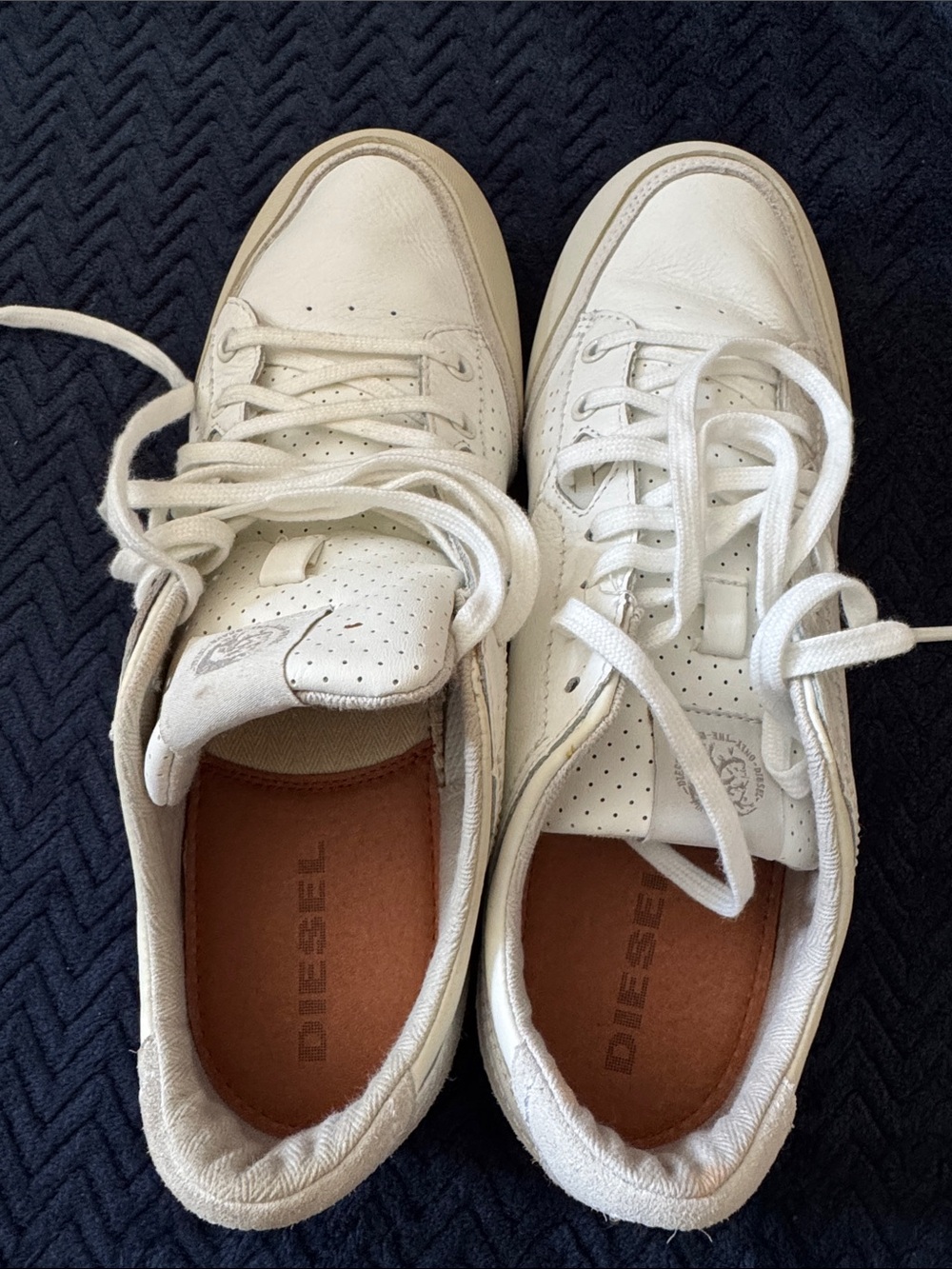 NWT, Men’s Diesel Off-White Leather Lace-Up Sneakers